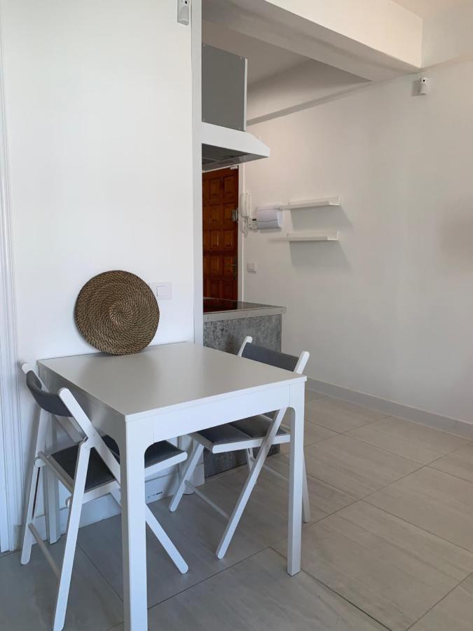 Estudio La Gavota, A 2 Minutos De La Playa Daire Los Cristianos  Dış mekan fotoğraf